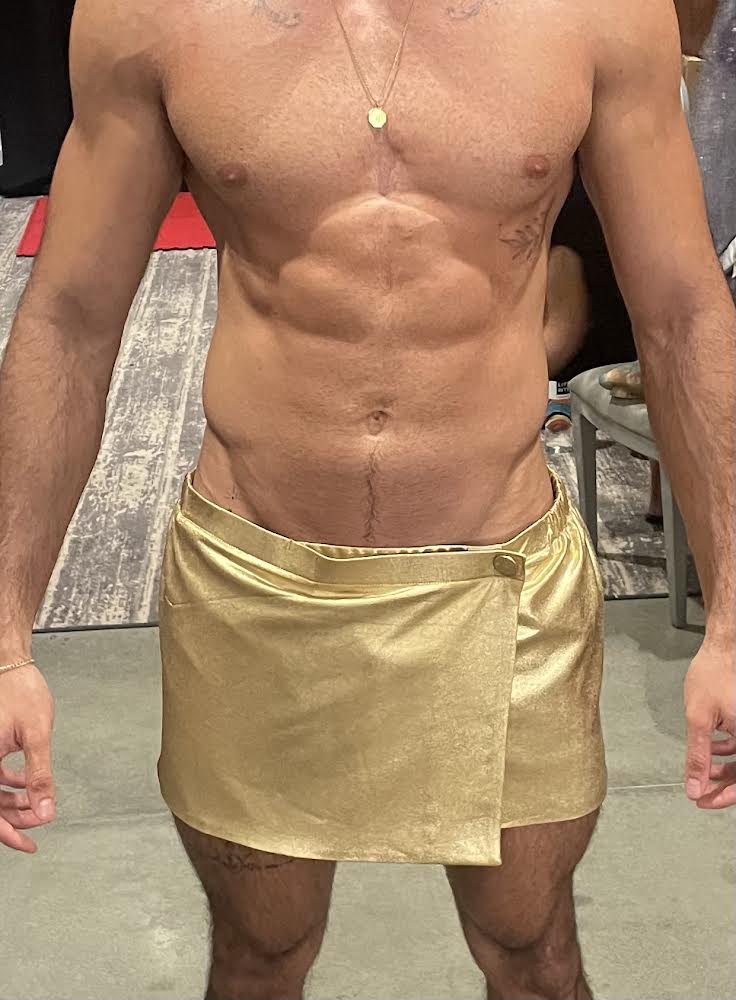 Men’s Gold Wrapper