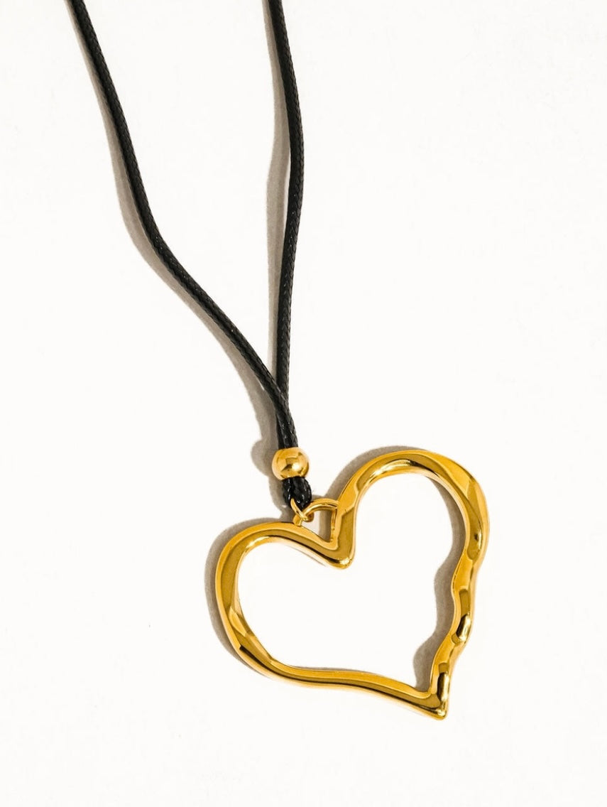 18K gold-plated Whole Heart Necklace